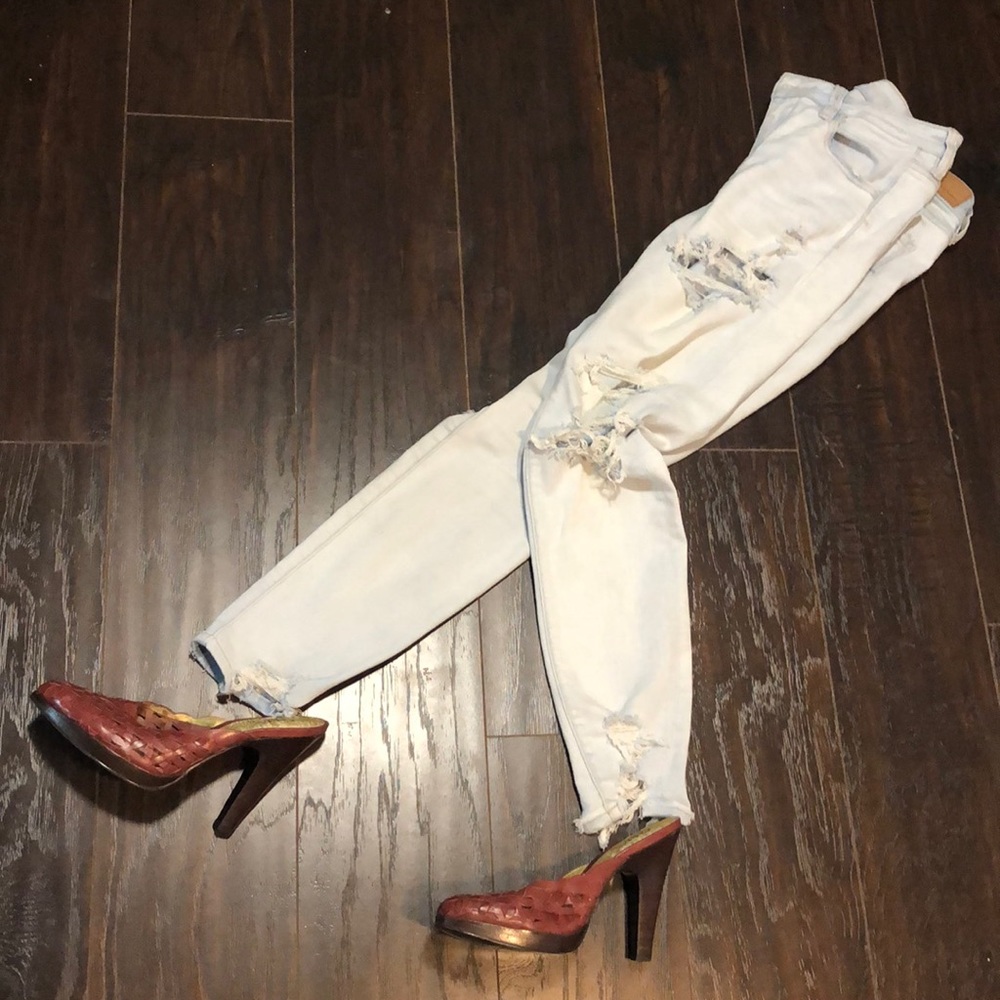 Carlos Santana Pretentious heeled mules